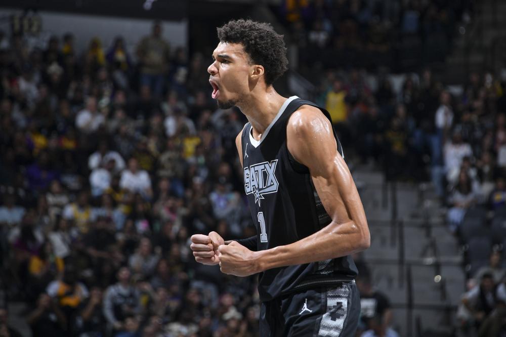 一场节奏紧 一场节奏紧